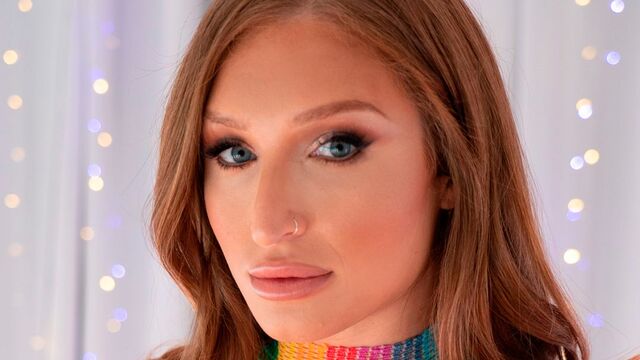 Escena de la candente Skylar de vaquera reversa 