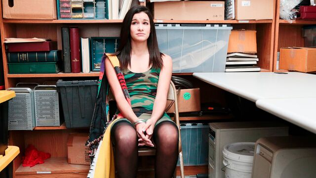 Slutty Eden's long legs xxx