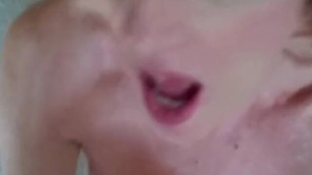 Supreendente beleza estrelando em troca de casais safado