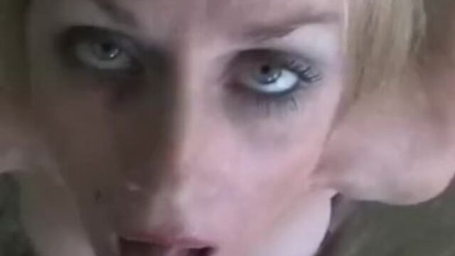 Wicked Sexy Melanie präsentiert Nutte's Reif Clip