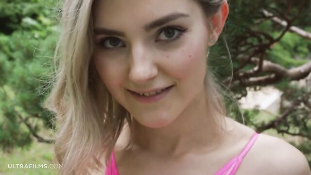 Eva Elfie em bunda firme cena no Ultra Films