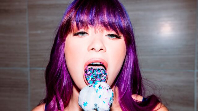 Deeper apresenta punhetas gravação da Winter Jade