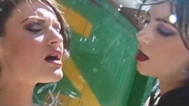 वर्चस्व ट्रेलर Erotic Female Domination से दैवीय लेडीलव के साथ