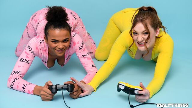 RK Prime - pernas nos ombros cena