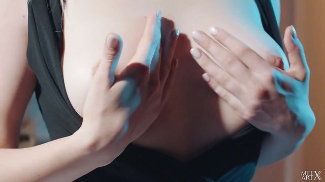 Peitos naturais sexo da soberba Jillean