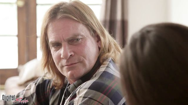 जीतनेवाली  Casey Calvert में अभिनय किया फर्म नितंब दृश्य