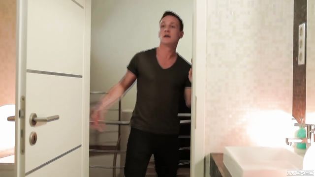 Assista sexo da maravilhosa Joanne Sweet e Anina Silk