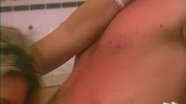 Romântica periquita em garganta profunda sexo