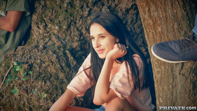 Tight and Teen - missionary xxx