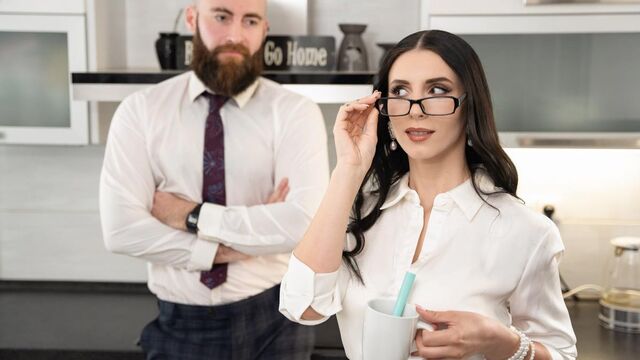 Contenido de polla grande con Nelly y Mini