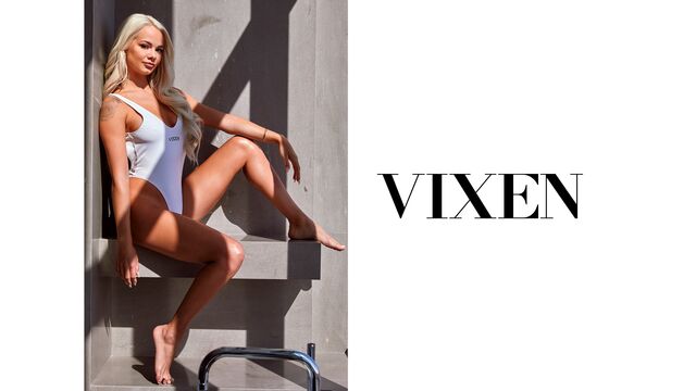 Vixen präsentiert Elsa Jean's High Heels Porno