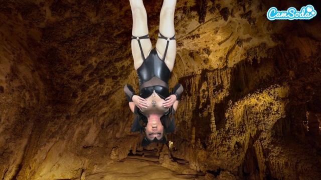 Brillante zoccola partecipa in riprese sottosopra