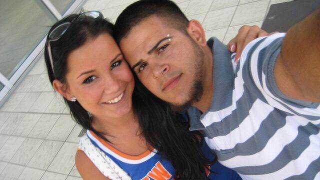 Divertida Tanner Mayes em peitos naturais filmagem