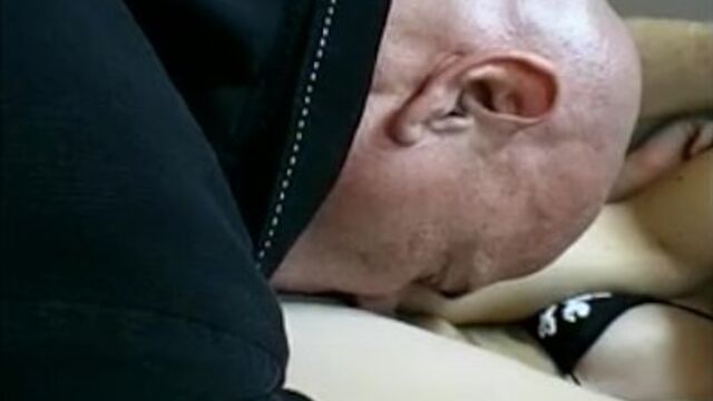 Girlie in Anal Sexfilm von Kings Of Fetish