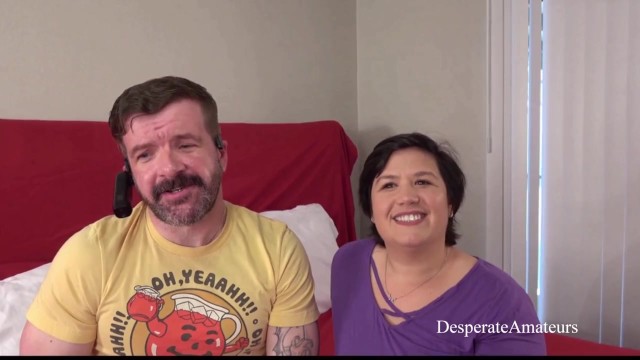 Divina Emma Shay em MILF filmagem