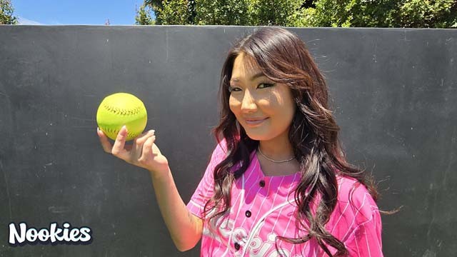 Blowjob video with sensuous Jade Luv from Nookies