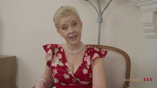 Watch lusty Bobbi Shay's scene