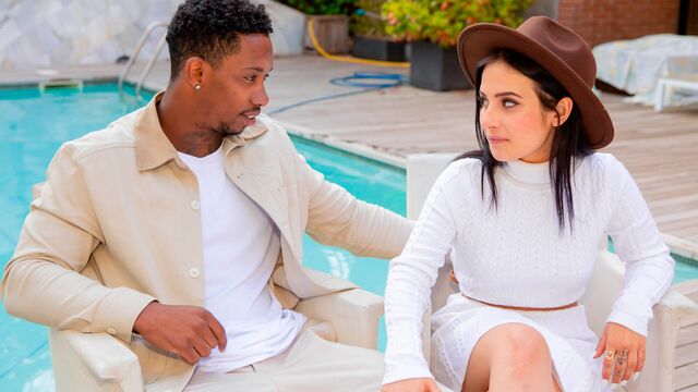 Sexuelle Lya Missy und Maria Wars's XXX-Film anschauen