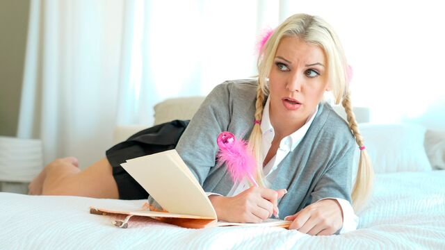 Contenido de la noble  Jessica y Ziggy de medias largas 