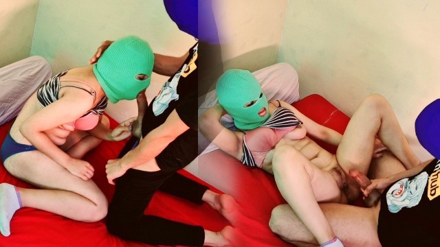 सींग का बना हुआ  Salmacouple का फुटेज देखें