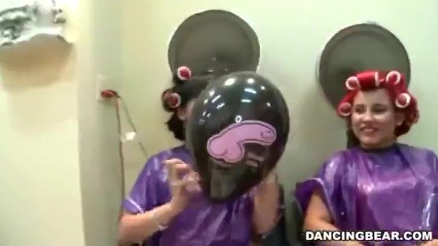 Porno con la ganadora joya con orgía de Dancing Bear