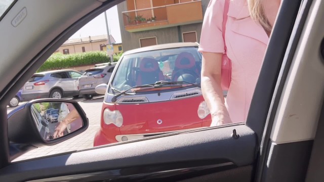 Público trailer com fantástica Mia Alexis Queen do Verified Amateurs