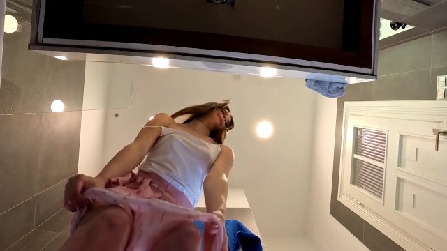 No Panties TV featuring courtesan's sexy trailer