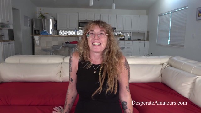 चालाक Scarlett Foxx और Bridgette Daniels का लिंग देखें