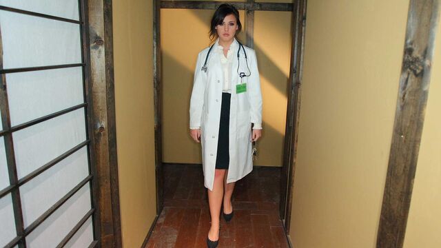 Straight hair scene with vivid Brooke Lee Adams from Brazzers Exxtra