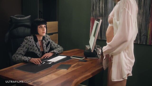 मुंडा दृश्य Ultra Films से उमसदार  Gracie Sweet और Sarah Heizel के साथ