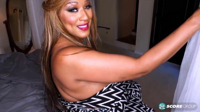 BBW - बड़े स्तन चलचित्र