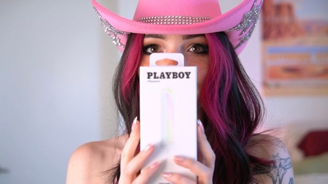 Lana Bee's nympho trailer by Verified Amateurs