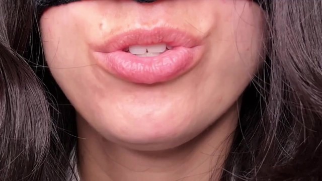 Wichsanleitung XXX mit dampfender Stuntdck und Hasmik JOI von Verified Amateurs