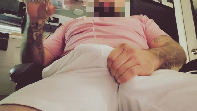 Filmato cazzo grosso con Jerk2Porn