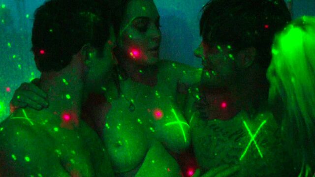 Big tits clip with bonny Noname from Mr. Skin