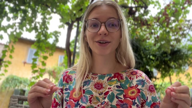 Goddess Bella Rae en escena de mujer sola de Verified Amateurs