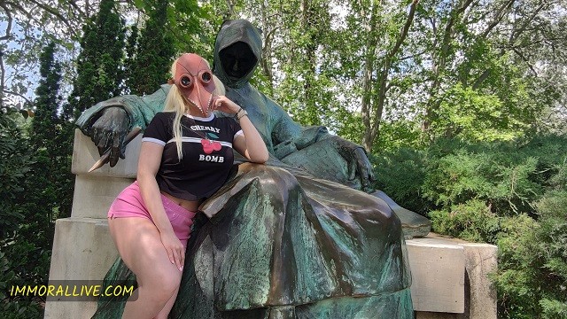 Luxuriosa Christina Shine e Porno Dan - MILF ação - Immoral Family