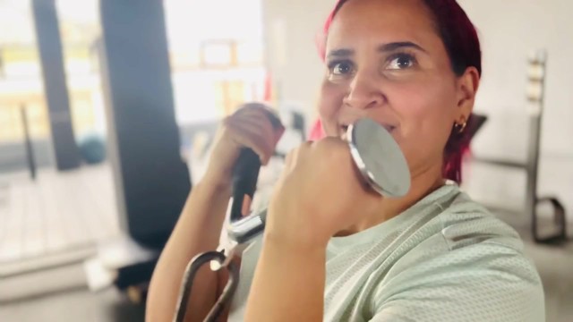 Tempting Vanessa latina - red head trailer - Verified Amateurs