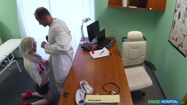 Regardez clip de la mystérieuse Delicious