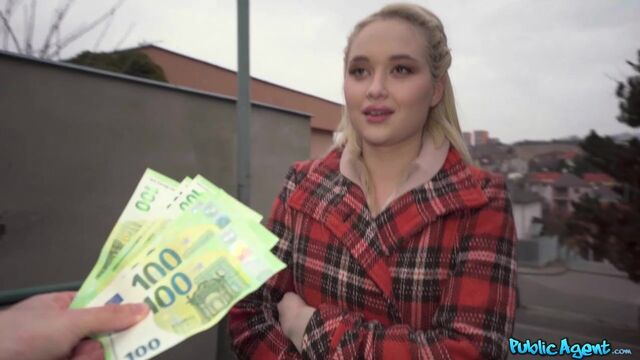 Porno scopata laterale con romantica Jesse