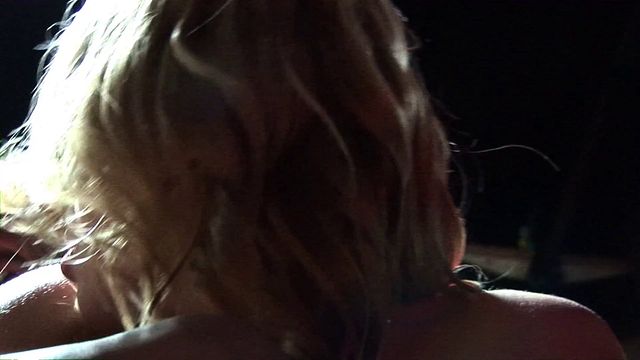 चमकदार  Jay R और Kat Lee - मोजे क्लिप - Skankery