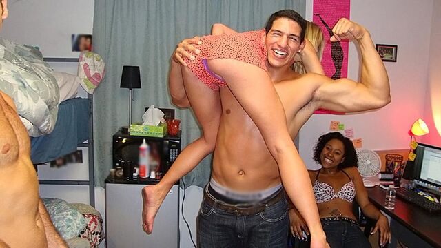 Shaggy Mandy and Ash's long legs porn