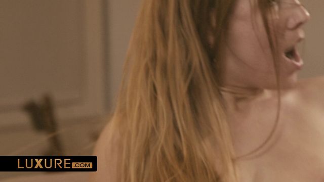 Anal safado com proporcional Alexis Crystal do Luxure