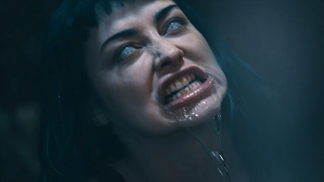 Parasited présente clip hd de Jewelz Blu et Mag Numb