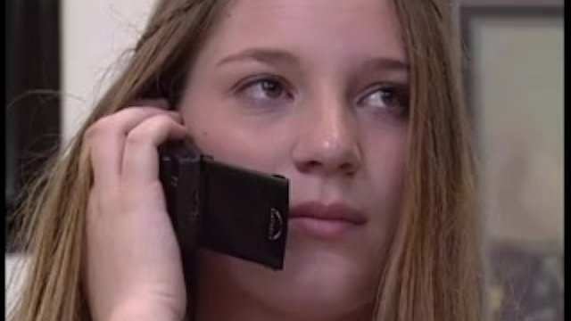 Teen's Sins presenta filmato leccata di figa con scarto