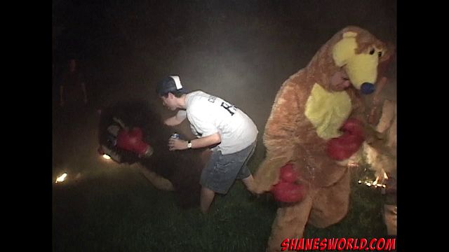 Oscenità baciare con Elizabeth e Faith