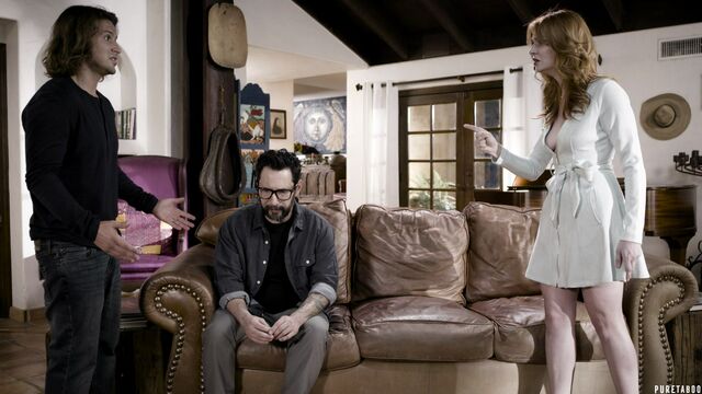 Pure Taboo apresenta de quatro filme da Lacy Lennon