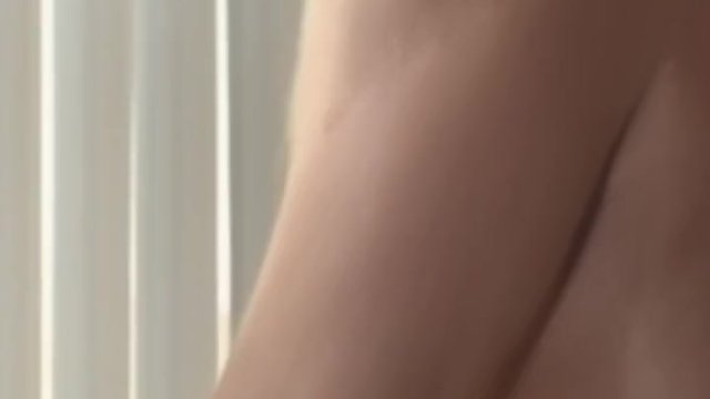 Escena de cornudo con amada