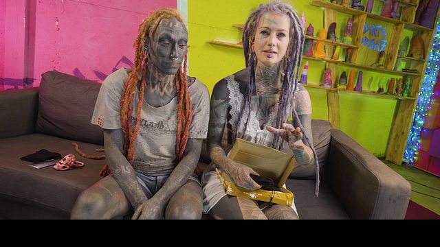 Anuskatzz e Lily Lu in porno dreadlocks di Dirty Dreaz