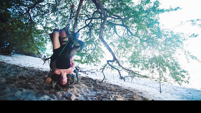Schwüle Anuskatzz und Lily Lu in der Hauptrolle in Kleine Titten Fickfilm